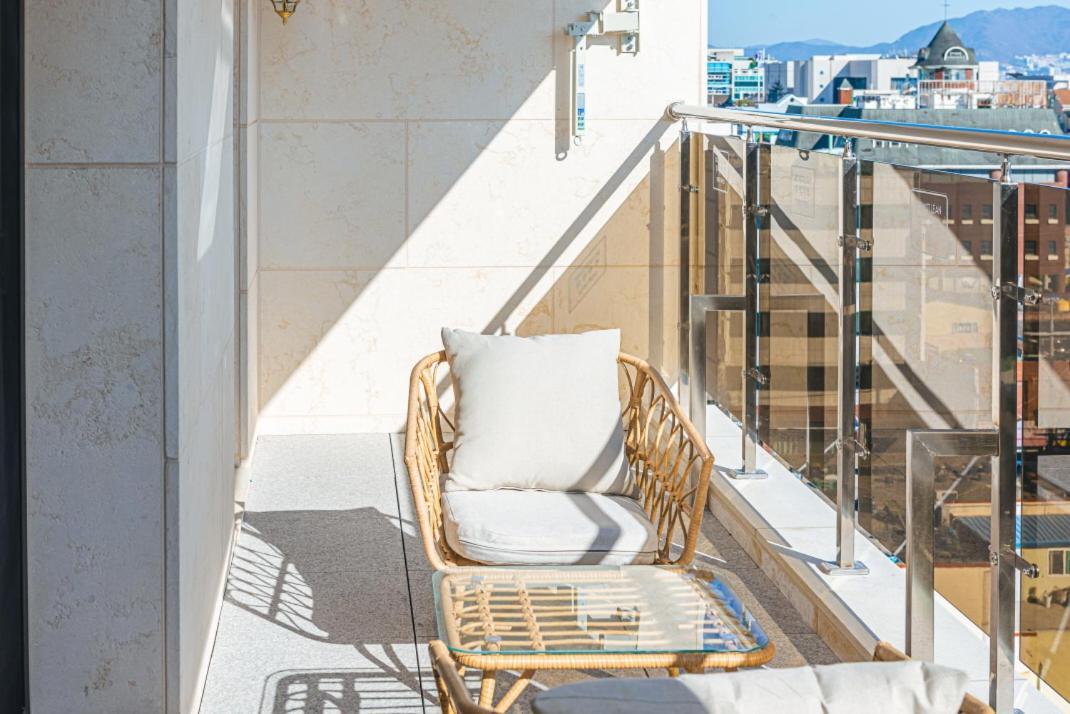 Asherah Villa D' Aqua Hotel Kimhe Kültér fotó