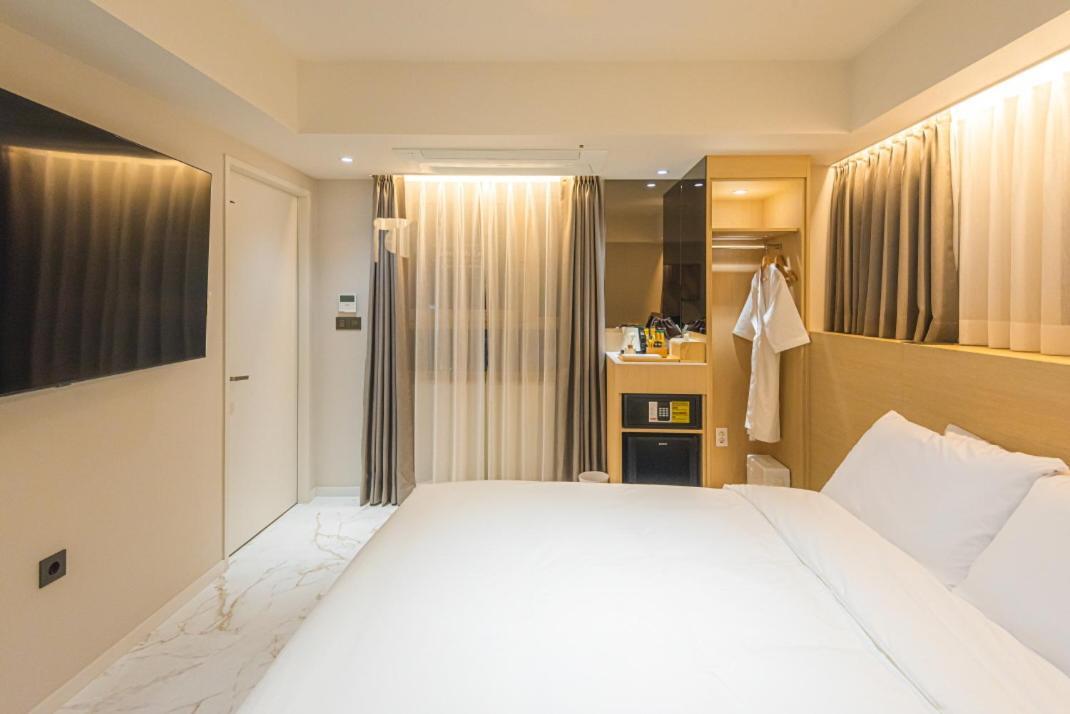 Asherah Villa D' Aqua Hotel Kimhe Kültér fotó